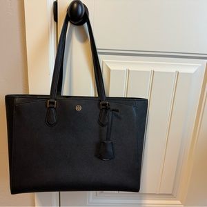 Tory Burch Robinson Large Safiano Tote - Black